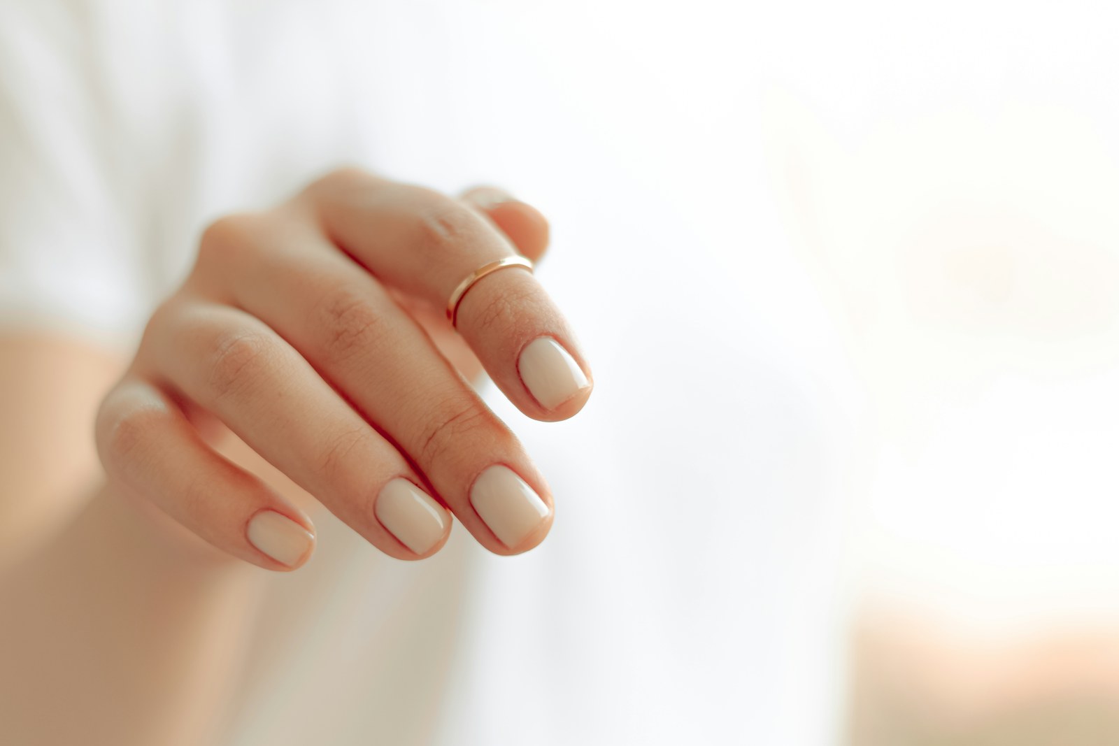 Neutral white gel manicure